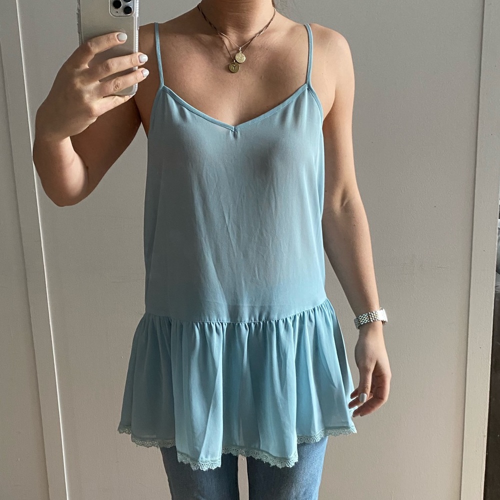 Nordstrom blue tunic with lace trim
